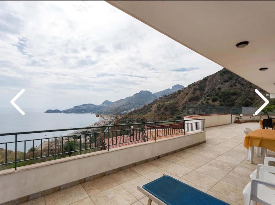 La Nave Sul Mare Di Taormina Bed & Breakfast Letojanni Luaran gambar